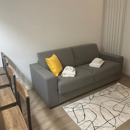 Feel - Central Beat Apartment Bergamo Luaran gambar