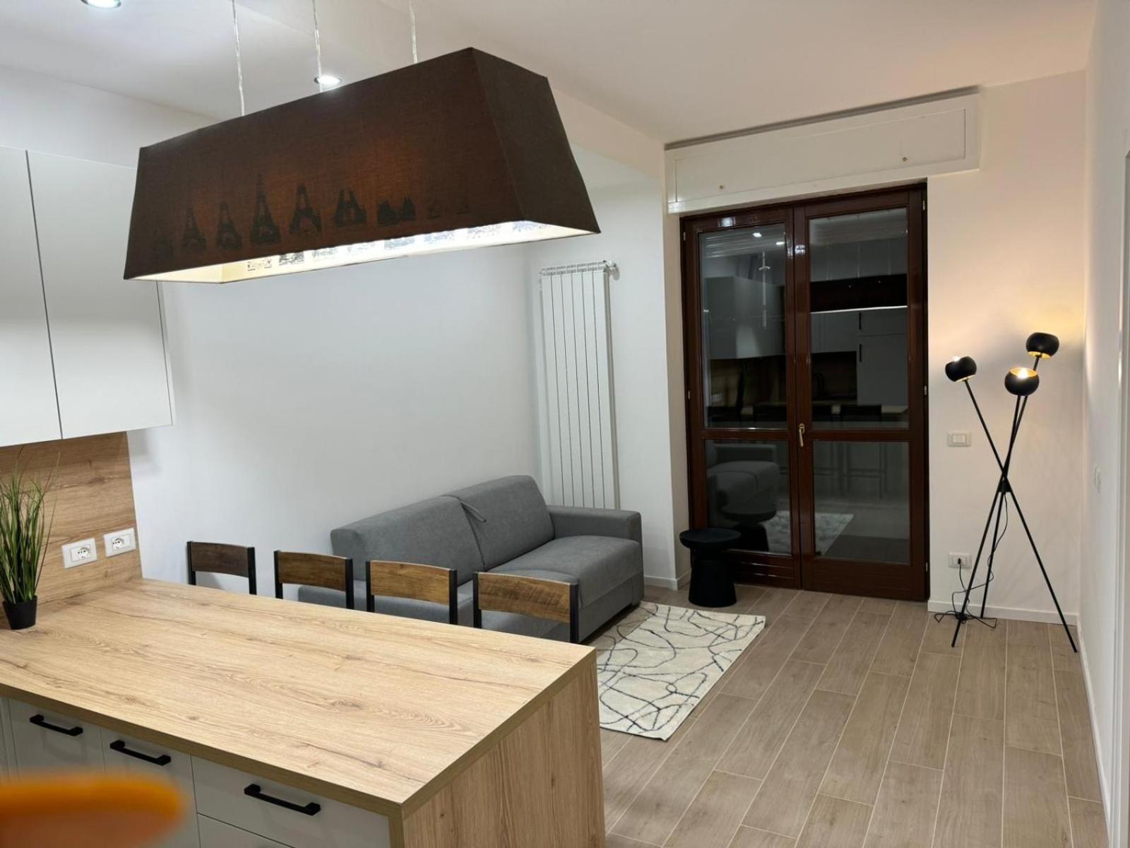 Feel - Central Beat Apartment Bergamo Luaran gambar